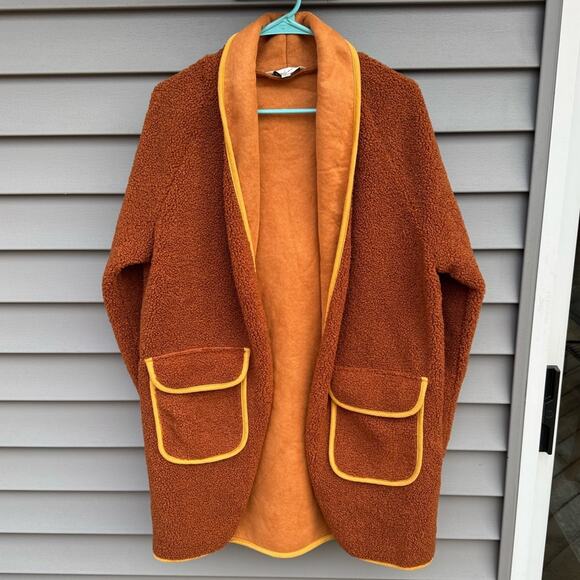 Davi & Dani size M Leading The Way Front Pocket Teddy Jacket - Camel Shacket - Picture 2 of 13